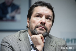Пресс-конференция, по  избирательной кампании кандидата в президенты России Павла Грудинина. Екатеринбург, ющенко александр