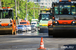 Дорожные работы. Челябинск, каток, дорожные рабочие, дорожные работы, асфальт, ремонт дороги, дорожники, комсомольский проспект, марево