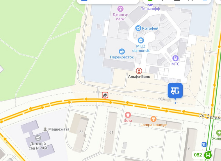 На «Яндекс.Картах» указано, что возле торгового центра «ДТП и ремонт»