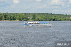 Речной транспорт на реке Кама. Пермь