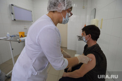 Вакцинация сотрудников завода «Стальмост». Курган , медкабинет, прививочный кабинет, вакцинация, вакцина от коронавируса, вакцинация covid19, вакцина от ковид