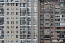 Виды города. Екатеринбург, снег, зима, окна, недвижимость, новостройки