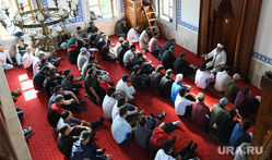 Курбан-Байрам. Мариуполь, молитва, верующие, вера, ислам, проповедь, намаз, религия, мусульмане, Мариупольская мечеть