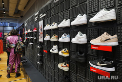 Магазин Nike. Екатеринбург, кроссовки, nike, магазин обуви