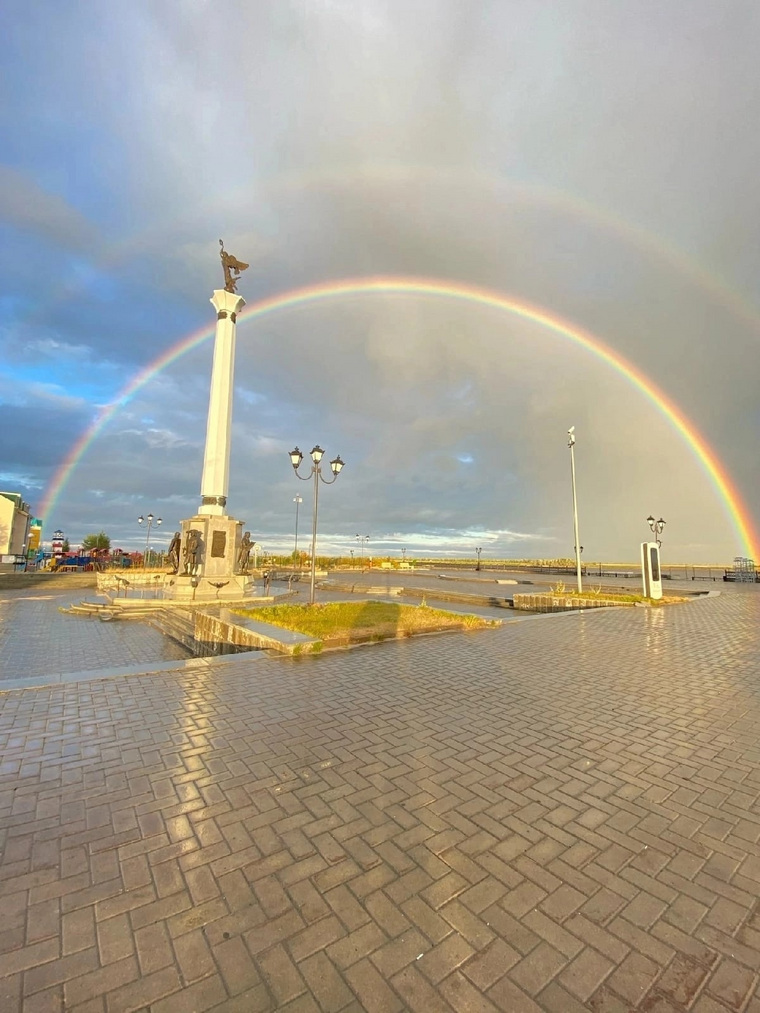 Двойная радуга в Ханты-Мансийске