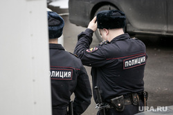 Клипарт "Полиция, доставка подследственного". Москва, полиция, полицейский