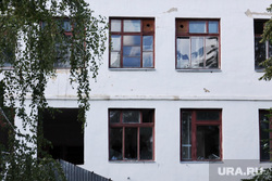 Заброшенная школа-интернат по улице Карбышева 52. Курган, заброшенное здание, школа интернат