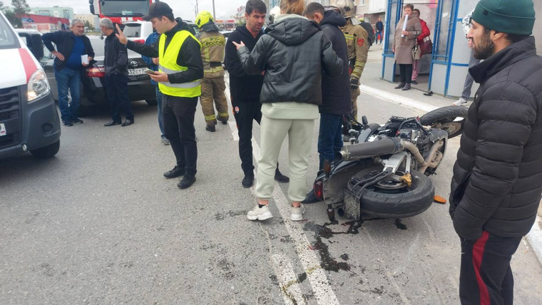 Мотоциклист попал в больницу с серьезными травмами