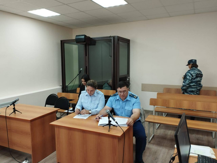 Ходатайство следователя об аресте водителя поддержал прокурор Евгений Мичурин (на фото)
