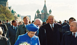 По словам Владимира Шевченко, Елизавета II осталась довольна визитом в Россию
