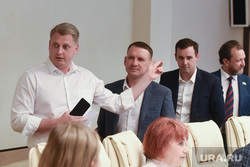 Соперников Куйвашева собрали на приватный разговор после выборов