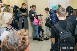 Выездное заседание Депутатов Курганской городской Думы. Курган, больные дети, курганская детская поликлиника, очередь к врачу