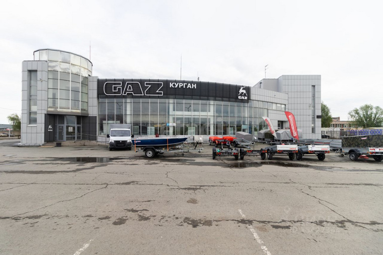 В Кургане продается торгово-сервисный комплекс «Gaz» по улице Омская, 82И