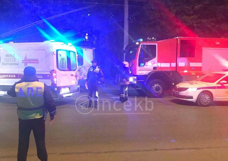 Авария произошла в Екатеринбурге на улице Белинского