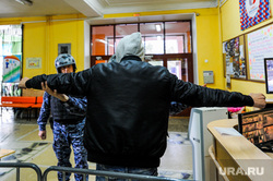 В ЯНАО усиливают меры безопасности в школах из-за стрельбы в Ижевске