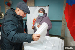 По словам супругов из ЛНР, многие их земляки уже проголосовали на референдуме