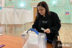 Избирательный участок, референдум. Челябинск