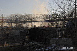 Пожар на заводе "Полимер пласт". Тюмень, дым, пожар, сгоревший ангар