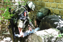 Схрон с оружием на окраине Херсона. Украина, Херсонская область, военная полиция, тайник, схрон с оружием