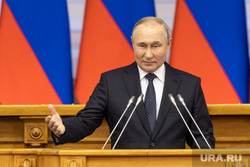 В Донбассе и Берлине поздравили Путина с юбилеем. Фото, видео