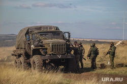 Центр по подготовке мобилизованных в Луганской области . Луганск, военная техника, армия, военные, солдаты, военные сборы, вооруженные силы, мобилизация, мобилизованные, учебка, мобилизанты, обучение мобилизантов