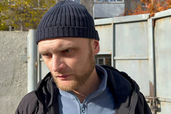 Вячеслав считает, что обязан помочь своей родине в беде