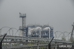 Нефтяное месторождение компании Лукойл. Красновишерский район, Пермский край, колючая проволока, нефтяное месторождение, цднг 11, цех добычи нефти, поселок романово, красновишерский район, нефтепромысел, охрана объекта