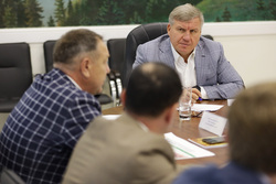 Совещание по вопросам развития сельского хозяйства на Урале провел агроинвестор Алексей Бобров
