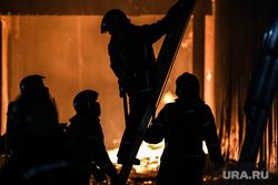 Причиной пожара в ночном клубе в Костроме, где погибли 8 человек, стала пиротехника