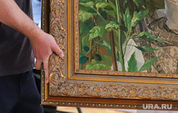 Пермская галерея просит у горожан 10 млн на рамы для картин
