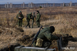 Тренировочные стрельбы мобилизованных с Центрального военного округа на полигоне Еланский. Свердловская область, минометный расчет, полигон еланский, 120мм возимый миномет 2б11, подготовка мобилизованных