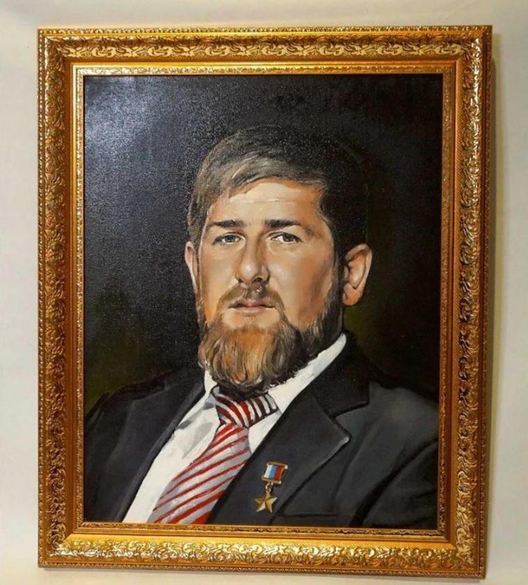 Портрет главы Чеченской республики нарисован маслом на холсте