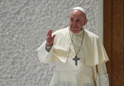 Настоящий мир — это тот мир, который является плодом диалога, заявил Папа Римский