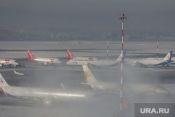 Аэропорт Кольцово. Екатеринбург , аэропорт, кольцово, ural airlines, смог, самолет, туман