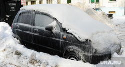 ЖКХ. Челябинск, зима, лед, автомобиль в снегу, мороз, дэу матиз