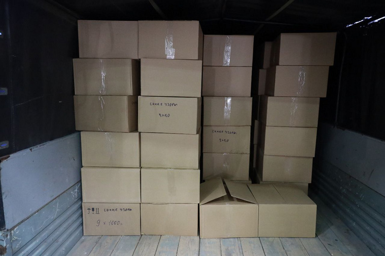 Вадим Шумков рассказал, что из Курганской области отправлено около 100 коробок с новогодними подарками