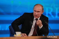 Подробно. Пресс-конференция с участием президента РФ Владимира Путина. Москва, чай, портрет, путин владимир, кулак
