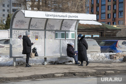 Работа общественного транспорта, Пермь, общественный транспорт, автобусная остановка, остановка центральный рынок