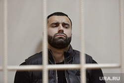 Мера пресечения блогер Альфреду Джавадову в суде центрального района. Челябинск, блогер, клетка, арест, джавадов альфред