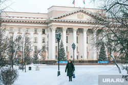 Виды города, зима. Тюмень, правительство тюменской области, улица республики