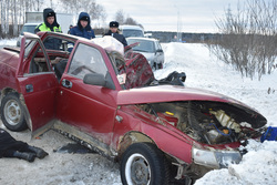 Под Верхней Салдой столкнулись Lada и «Газель»