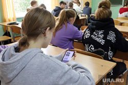 Уроки мужества в с. Белозерское. Курган, урок, класс, ученики, тетрадь, школьный класс, школа, школьники, уроки, школьные парты
