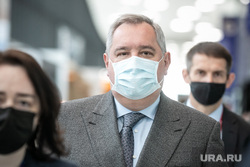 Раненный в Донецке Рогозин доставлен в российский госпиталь
