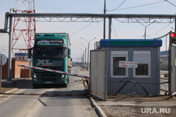 Российско-казахстанская граница. Курган, пропускной пункт, кпп, пограничная зона, пограничники, граница казахстана