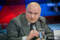 Сенатор Андрей Клишас на прессконференции в МИА "Россия сегодня"., клишас андрей