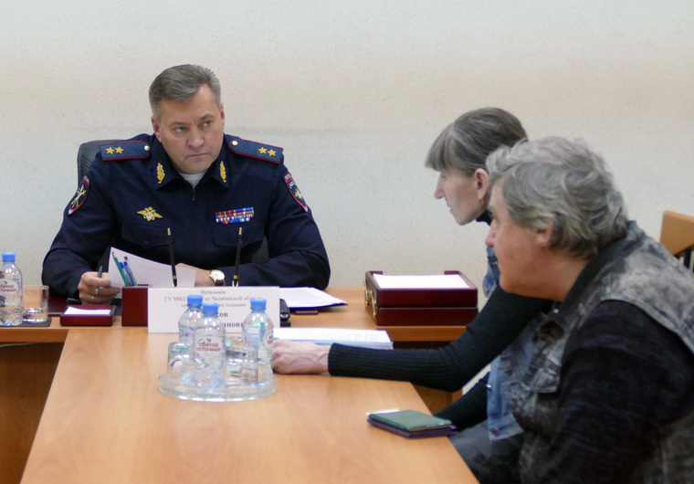 Главный полицейский Челябинской области провел личный прием граждан