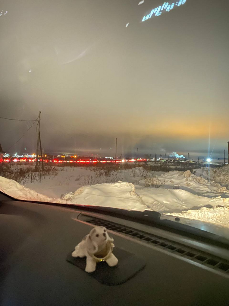 Пробка на шоссе Космонавтов