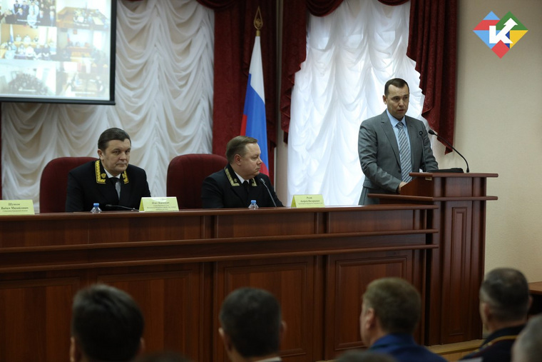 Глава Курганской области Вадим Шумков поздравил Андрея Роота с назначением на должность председателя облсуда