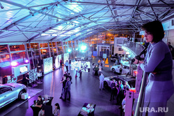 Audi Art Experience в Екатеринбурге, посетители, автосалон, выставка, ауди центр