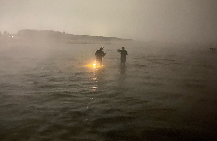 На раков охотились с водолазным снаряжением